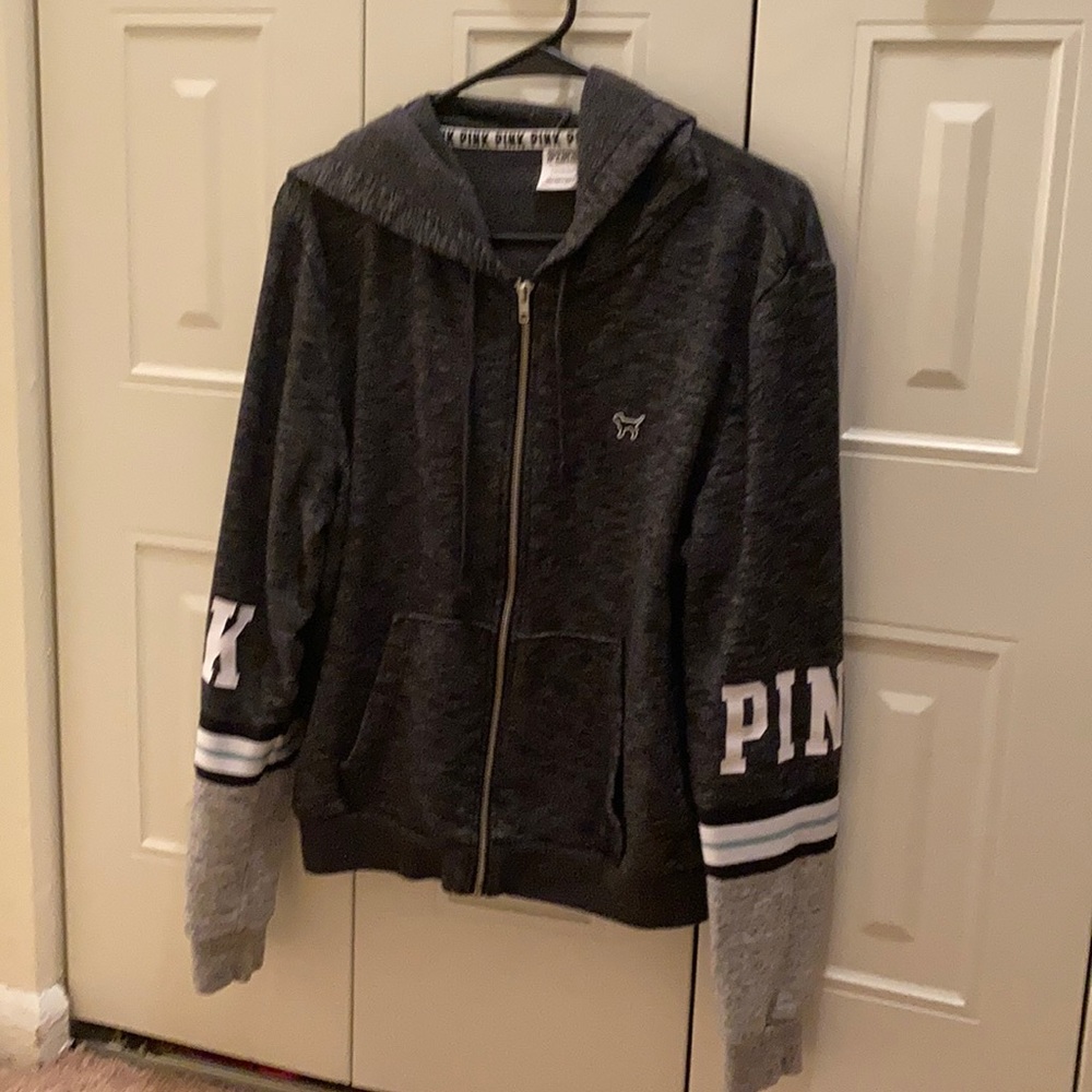 VS Zip-Up Hoodie